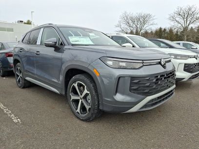 New 2026 Volkswagen Tiguan SE