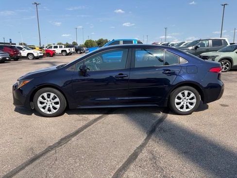 Used 2024 Toyota Corolla LE FWD image 4