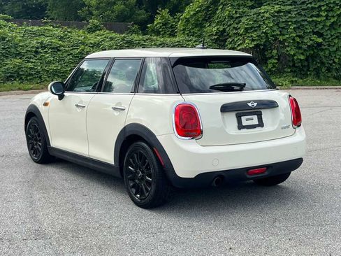 Used 2016 MINI Cooper 4-Door Hardtop FWD image 17