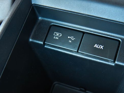 Used 2018 Honda Odyssey LX image 24