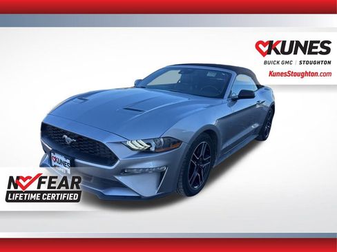 Used 2023 Ford Mustang Convertible image 6
