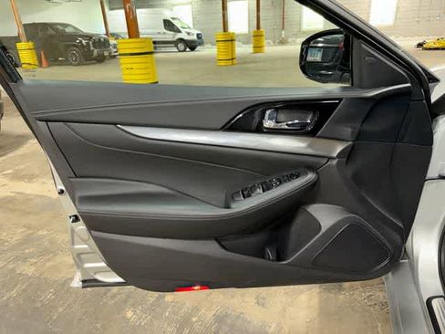 Used 2023 Nissan Maxima SV FWD image 28