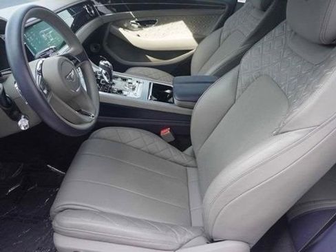 Used 2020 Bentley Continental GT V8 image 13