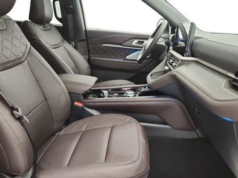 New 2026 Ford Explorer Platinum w/ LUX Leather Package image 26