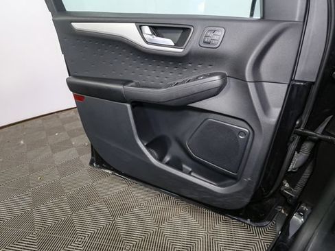 Used 2020 Ford Escape SEL AWD/4WD image 38