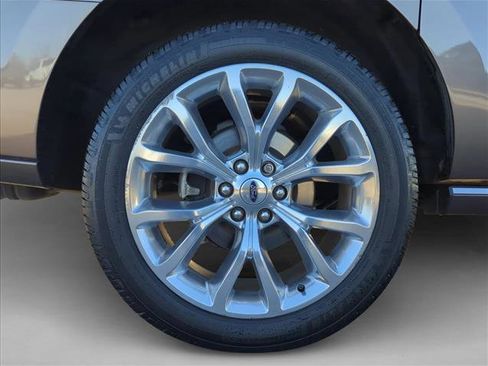 Used 2019 Ford Expedition Max Platinum image 23
