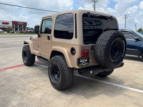 Used 2000 Jeep Wrangler Sahara AWD/4WD image 7