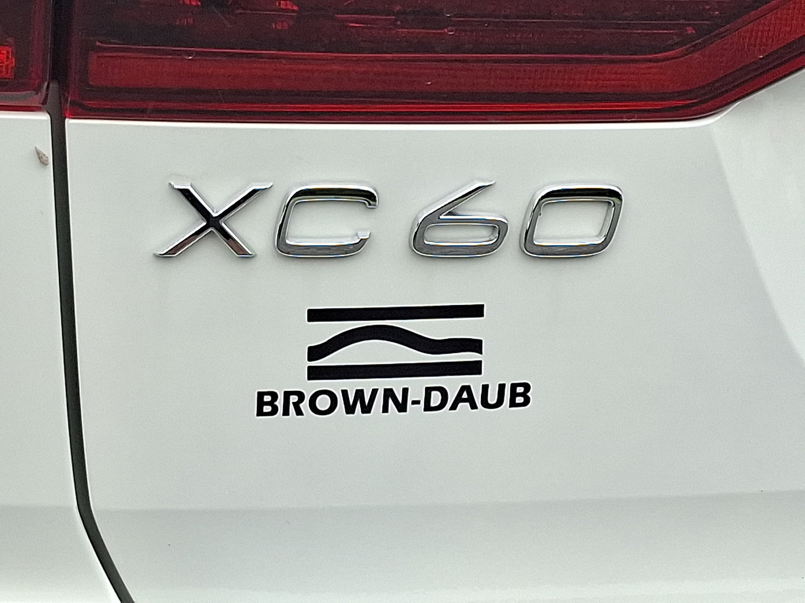 Used 2026 Volvo XC60 B5 Plus AWD/4WD image 40