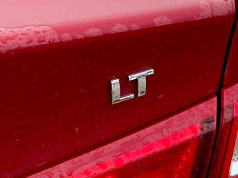 Used 2017 Chevrolet Malibu LT image 21