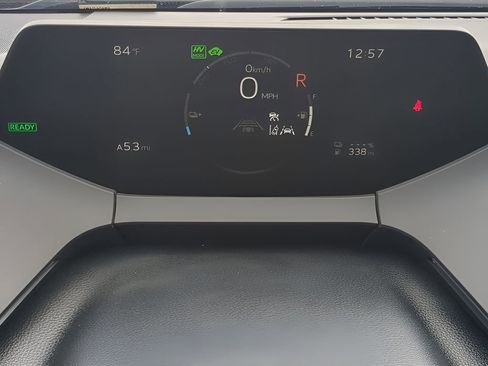 New 2026 Toyota Prius Plug-In Hybrid FWD image 32
