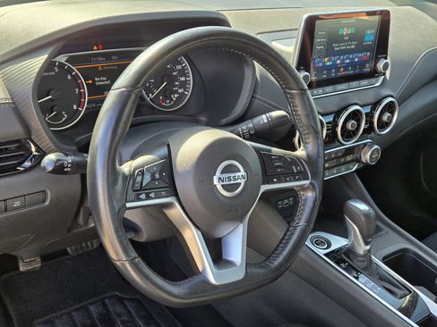 Used 2022 Nissan Sentra SV w/ All-Weather Package FWD image 18