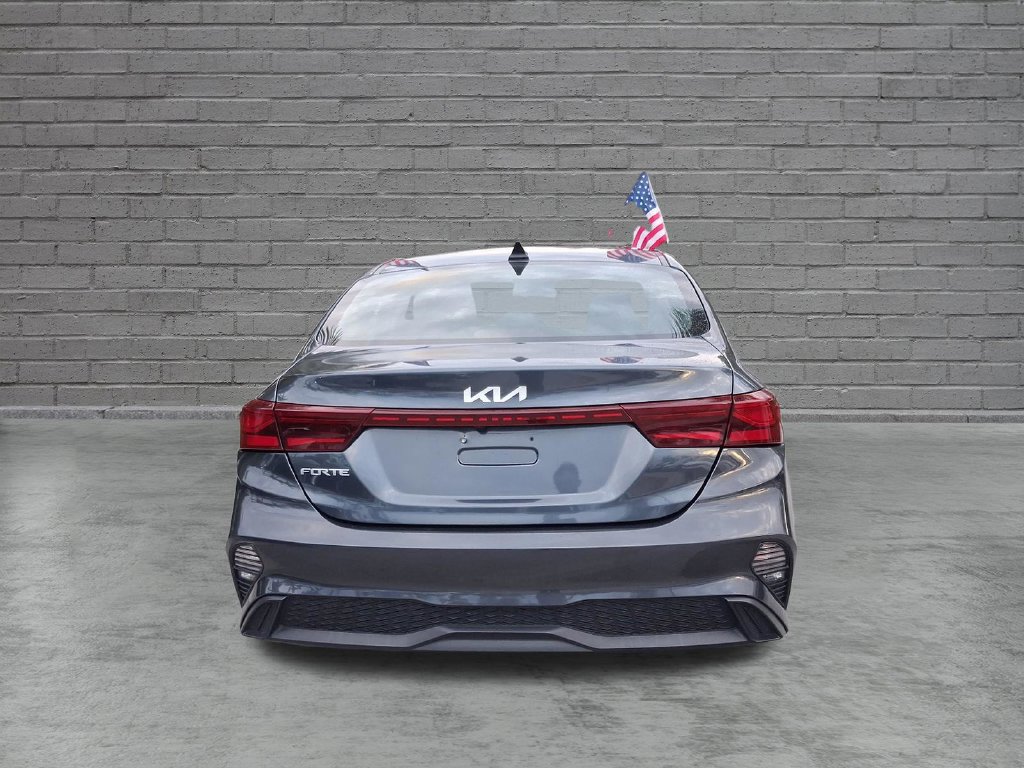 Used 2023 Kia Forte LXS FWD image 9