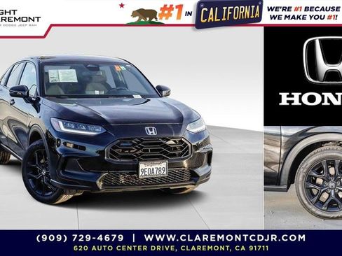Used 2023 Honda HR-V Sport image 1