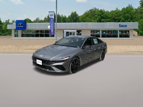 New 2026 Hyundai Elantra Sport FWD image 2