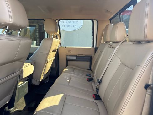 Used 2013 Ford F350 Lariat w/ Lariat Interior Pkg image 14