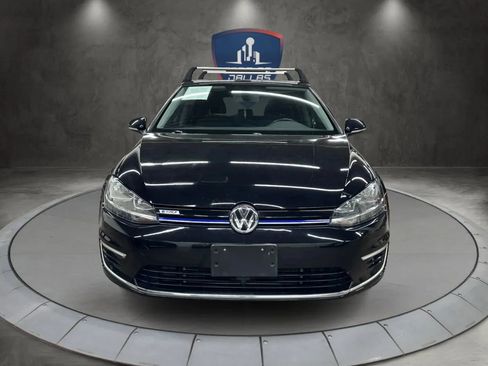 Used 2019 Volkswagen e-Golf SE w/ Driver Assistance Package image 8