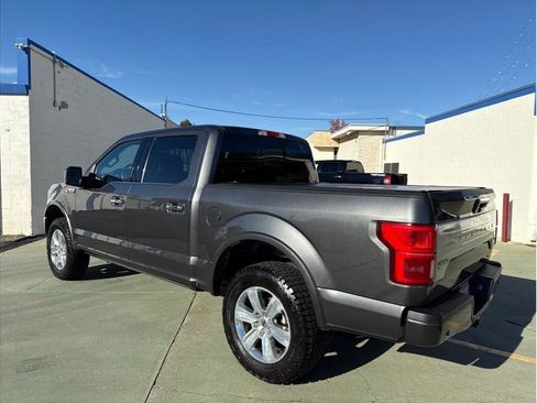 Used 2019 Ford F150 Platinum w/ Equipment Group 701A Luxury image 9