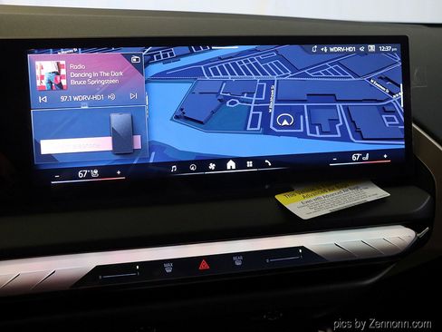 Used 2025 BMW X3 xDrive30i w/ Premium Package image 19