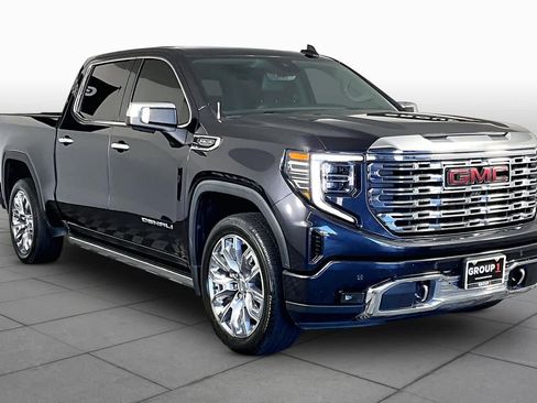 Used 2022 GMC Sierra 1500 Denali w/ Denali Reserve Package RWD image 3