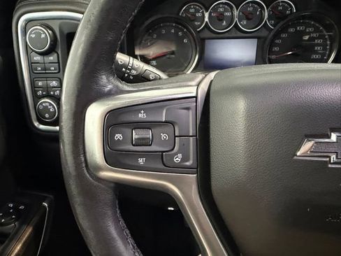 Used 2019 Chevrolet Silverado 1500 LT Trail Boss AWD/4WD image 11