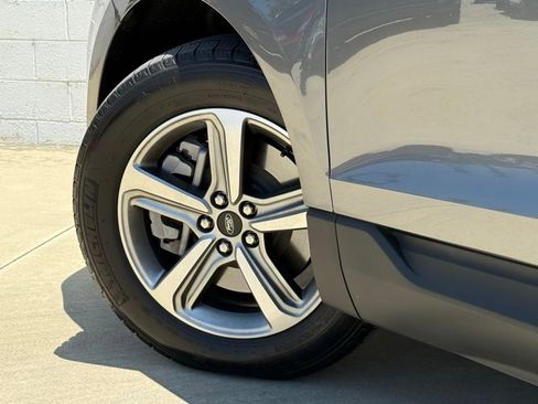 Certified 2024 Ford Edge SEL w/ Convenience Package AWD/4WD image 19