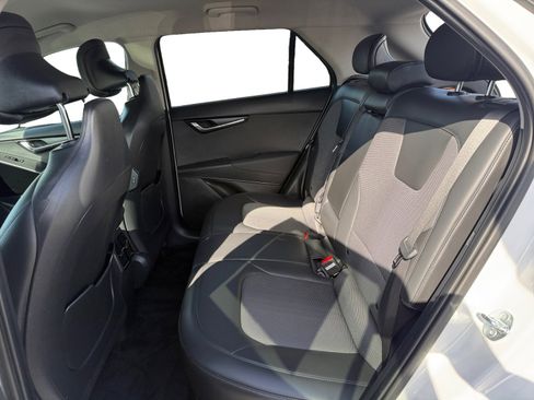 Used 2024 Kia Niro Wind FWD image 16