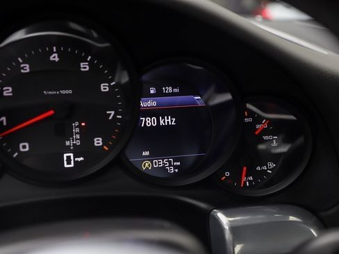 Used 2019 Porsche 911 Carrera image 27