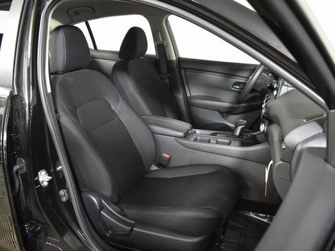 Certified 2025 Nissan Sentra S image 29