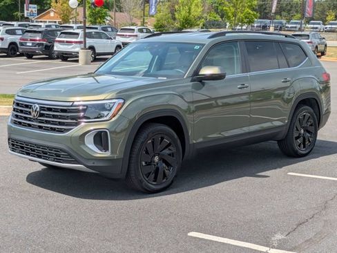 New 2026 Volkswagen Atlas SE FWD image 8