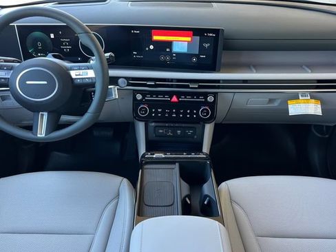 New 2026 Hyundai Tucson Limited AWD/4WD image 12