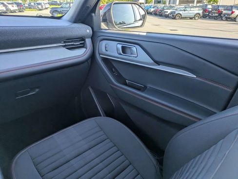 New 2026 Ford Explorer ST-Line RWD image 18