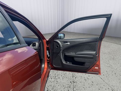 Used 2023 Dodge Charger Scat Pack w/ Plus Group RWD image 33