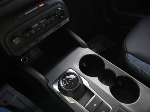 New 2025 Ford Bronco Sport Outer Banks image 28