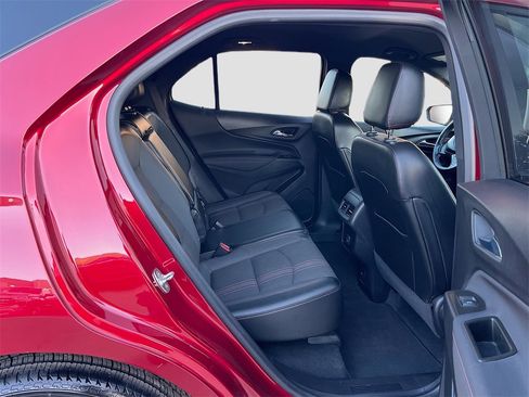 Used 2024 Chevrolet Equinox RS image 27