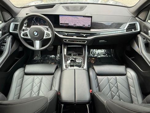 Certified 2025 BMW X5 xDrive40i w/ M Sport Package image 33