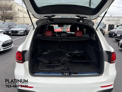 Used 2021 Mercedes-Benz GLC 300 GLC 300 4MATIC Sport Utility 4 image 21