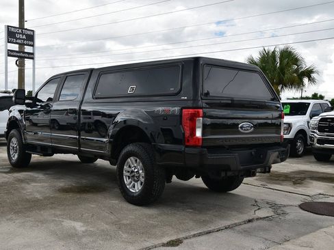 Used 2019 Ford F250 XL w/ Power Equipment Group AWD/4WD image 4