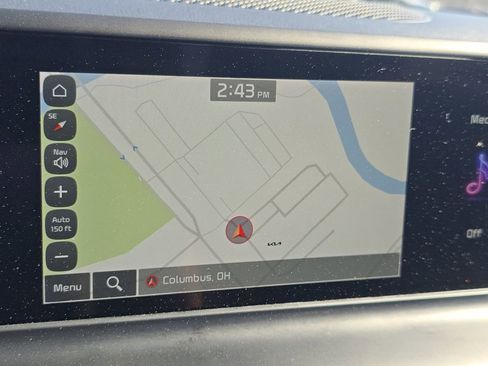 Used 2024 Kia Seltos EX image 4