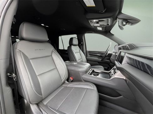 Certified 2022 GMC Yukon Denali w/ Max Trailering Package image 40
