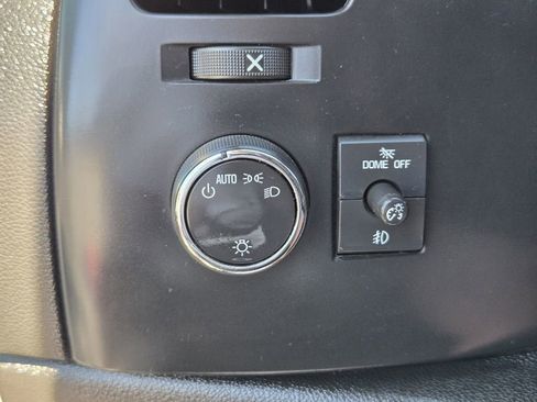 Used 2013 Chevrolet Silverado 2500 LT w/ Interior Plus Package image 15