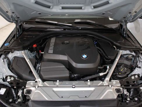 Used 2025 BMW 430i Coupe w/ M Sport Package image 21