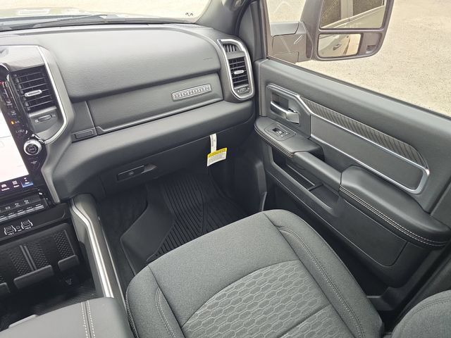 New 2026 RAM 3500 Big Horn AWD/4WD image 12