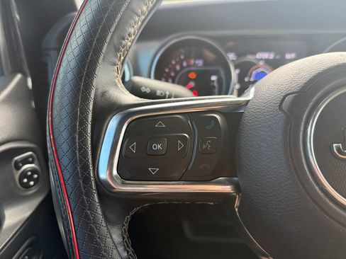 Used 2020 Jeep Gladiator Rubicon AWD/4WD image 21