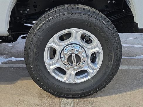 New 2026 Ford F350 XLT w/ FX4 Off-Road Package image 27