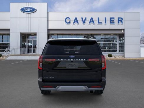 New 2026 Ford Expedition Platinum image 5