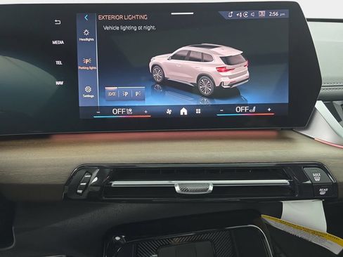 New 2026 BMW X1 xDrive28i w/ Technology Package AWD/4WD image 20