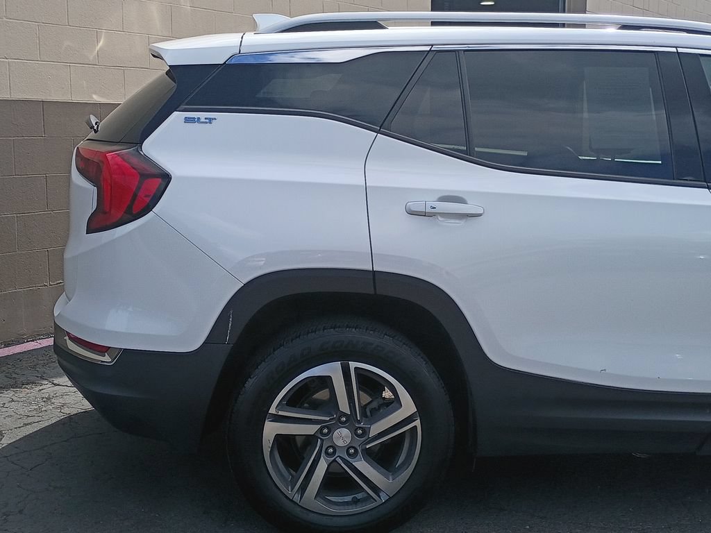 Used 2020 GMC Terrain SLT FWD image 4