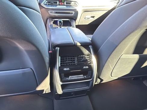 Used 2023 BMW X5 sDrive40i image 21