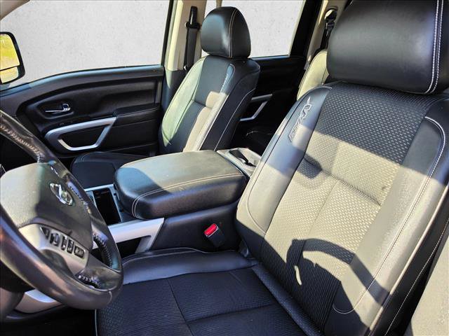 Used 2017 Nissan Titan PRO-4X AWD/4WD image 23