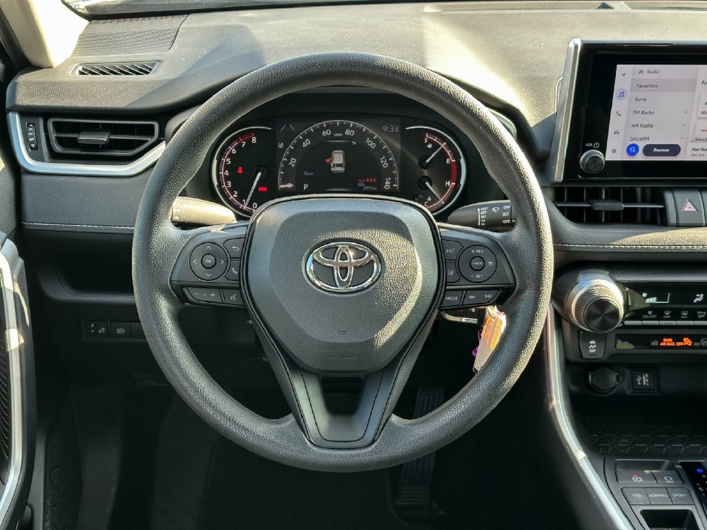 Used 2024 Toyota RAV4 LE FWD image 27
